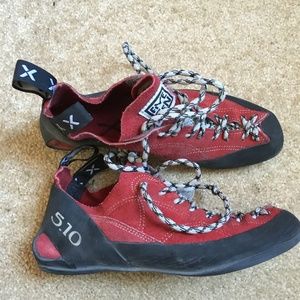 Women's Five Ten Coyote Laceup Climbing Shoes 7 8